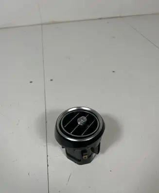 Mercedes-Benz GLC C253 Dash center air vent grill A2058304604