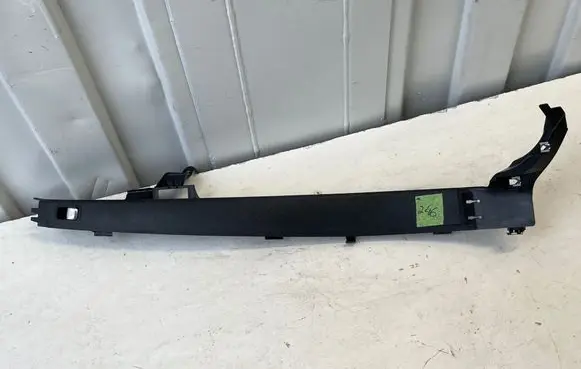 Mercedes-Benz C W205 Rear seat side top trim A2056906825 18321224