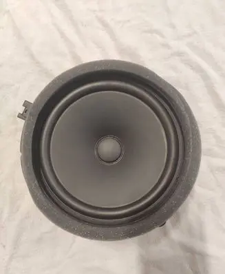 Volvo S60 Rear door speaker 32212429 22W40