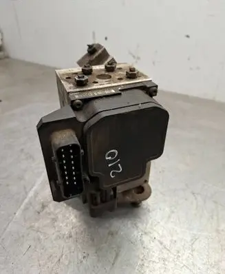 Mercedes-Benz E W210 ABS Pump A0034319012