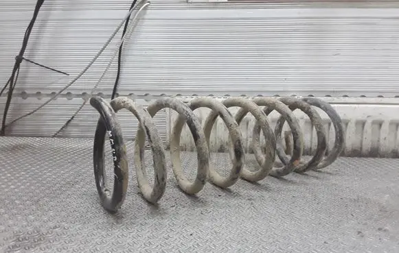 Ford Mondeo MK IV Rear coil spring