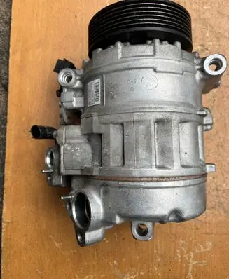 BMW 3 E92 E93 Air conditioning (A/C) compressor (pump) 6956719 6452695719