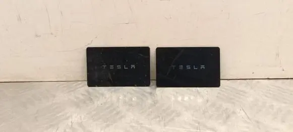 Tesla Model Y Juniper Ignition key/card 