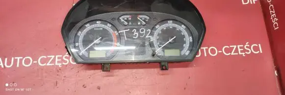 Skoda Fabia Mk1 (6Y) Speedometer (instrument cluster) 6Y0920880M