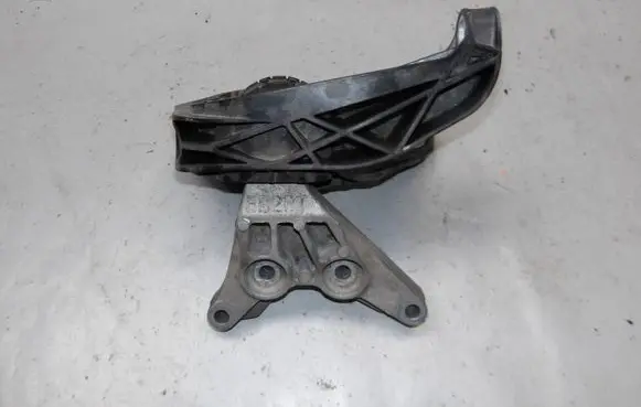 Opel Grandland X Engine mounting bracket ES2PT