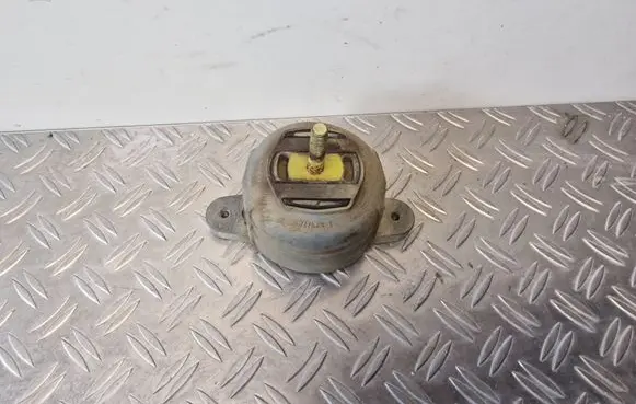Audi A8 S8 D3 4E Gearbox mount 4E0399151AR