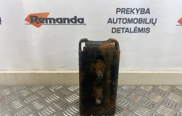 Iveco Daily 35 - 40.10 Engine mount bracket 7421005 504046294