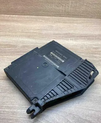 Mercedes-Benz E W210 Comfort/convenience module 2108203826 335626