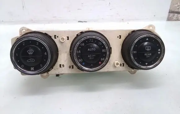 Mercedes-Benz ML W163 Climate control unit A1638202889KZ