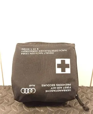 Audi A5 8T 8F First aid kit 8J7860282B