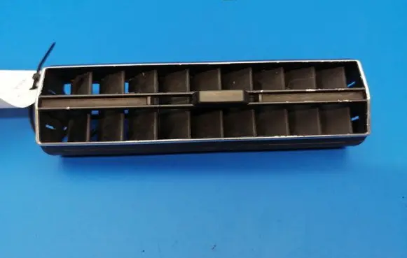 Mercedes-Benz S W126 Dash center air vent grill 1268310330