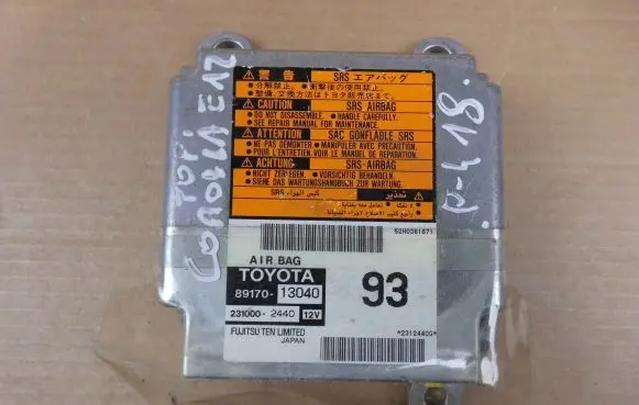 Toyota Corolla Verso E121 Airbag control unit/module 8917013040