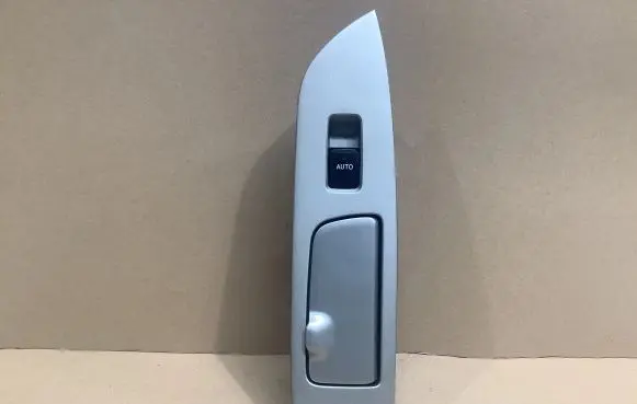 Lexus RX 330 - 350 - 400H Electric window control switch 8403048070 7427048120