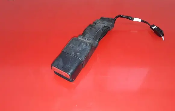 Toyota Verso-S Rear seatbelt buckle 6182667A