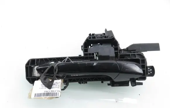 Mercedes-Benz A W176 Front door exterior handle 