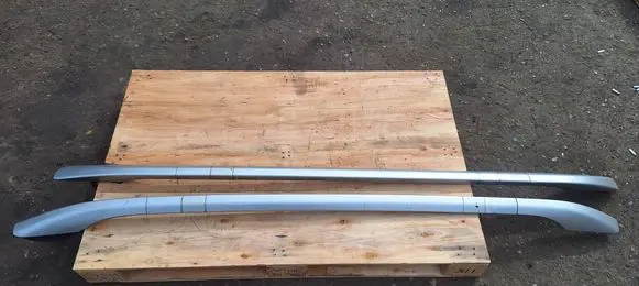 Toyota Avensis T250 Roof bar rail 
