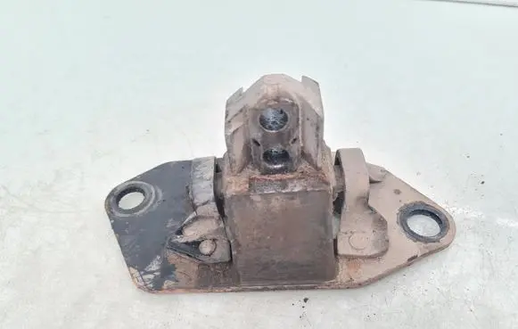 Volvo XC70 Gearbox mount 5140300001A60