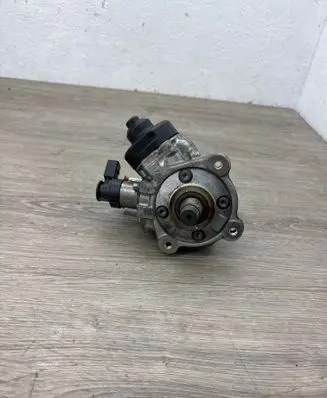 Skoda Yeti (5L) Fuel injection high pressure pump 03L130755D 0445010514