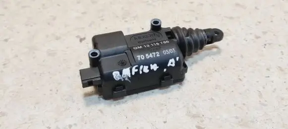 Opel Zafira A Central locking motor 13118786 705472