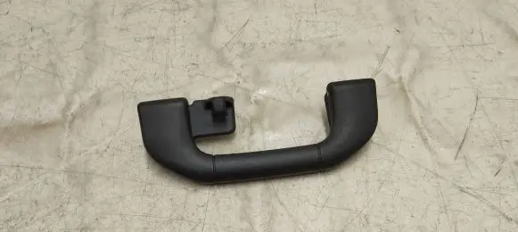 Mercedes-Benz E W212 Rear interior roof grab handle A2048100115