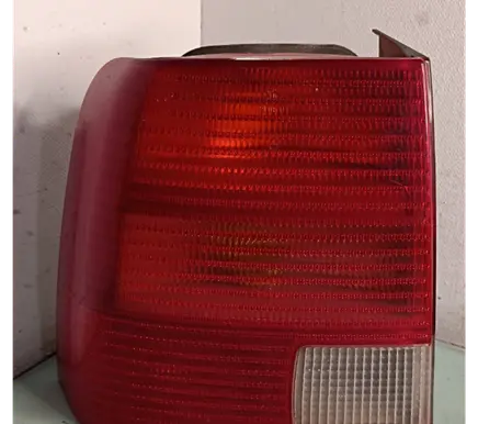 Volkswagen PASSAT B5 Rear/tail lights 3B5945095F