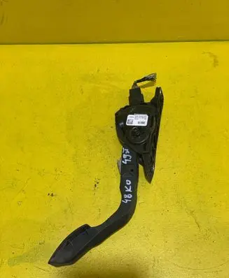 Ford Focus Brake pedal bracket assembly 
