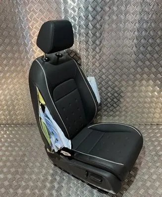 Honda ZR-V Front passenger seat DG21837