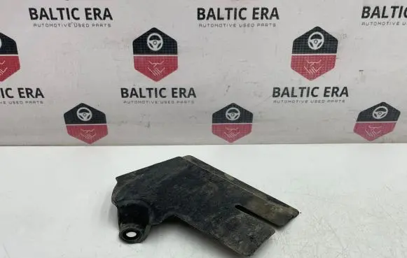 Audi A8 S8 D3 4E Other under body part 4E0825191