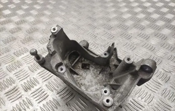 Citroen C4 Grand Picasso Fuel filter bracket/mount holder 