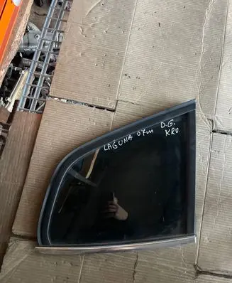 Renault Laguna II Rear side window