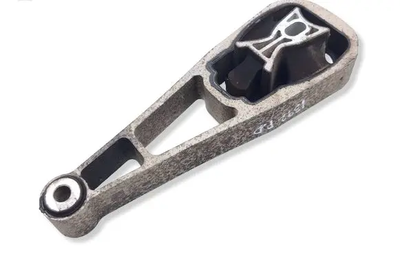 Land Rover Evoque II Engine mount bracket 