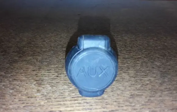 Citroen C3 AUX in-socket connector 96647952XT