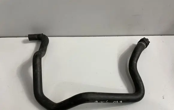 BMW X5 E70 Engine coolant pipe/hose 6945282