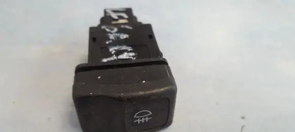Fog light switch