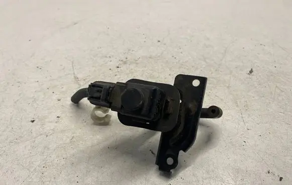 Ford Mondeo Mk III Turbo solenoid valve 1S719C915 AA11431