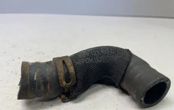 Audi A5 8T 8F Engine coolant pipe/hose 059121102C