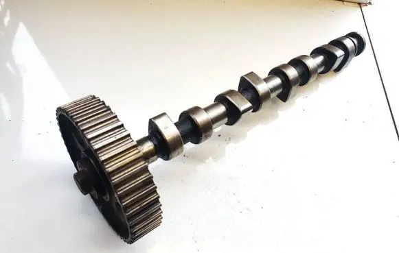Audi 80 90 B2 Camshaft 830315 06815
