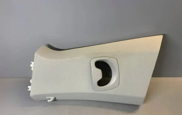 BMW 7 F01 F02 F03 F04 (B) pillar trim (top) 9112739