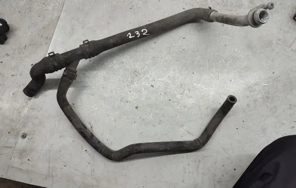 Porsche Panamera (970) Engine coolant pipe/hose 94810642110 94810646100
