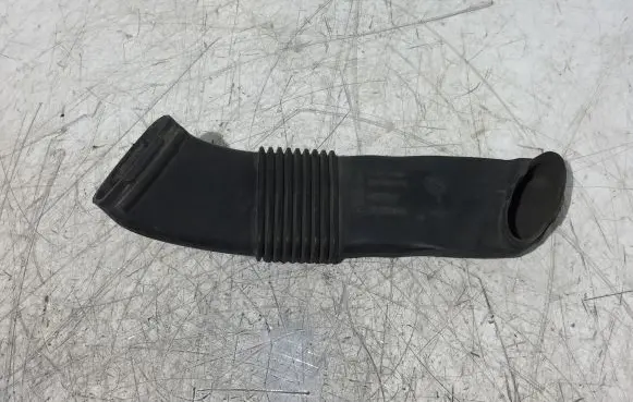 Renault Trafic III (X82) Air intake duct part 244936098R 93868645 T11011A150