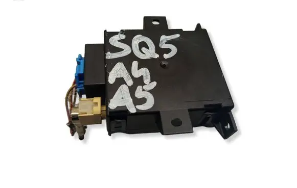 Audi Q5 SQ5 Auxiliary heating control unit/module 8K0963271 221000329500