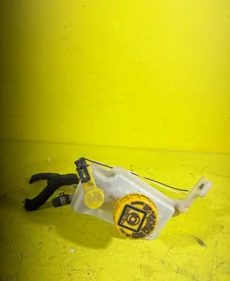 Fiat Doblo Brake fluid reservoir 