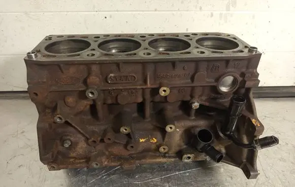 Ford Focus Engine block 1S4Q6015CA