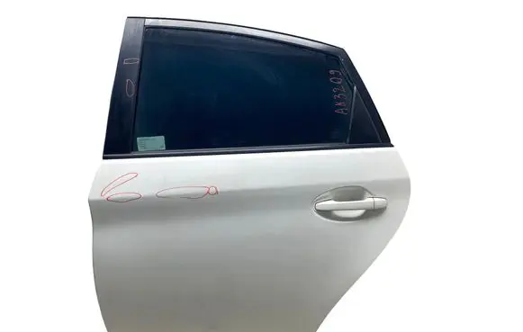 Toyota Prius (XW30) Rear door 123456