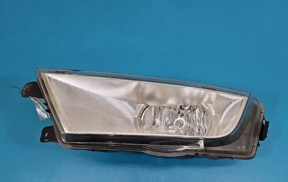 Skoda Octavia Mk3 (5E) Front fog light 5E0941699D IMPRK1580752