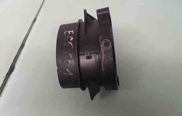 BMW 7 E65 E66 Mass air flow meter 7788744 13627788744 0928400504