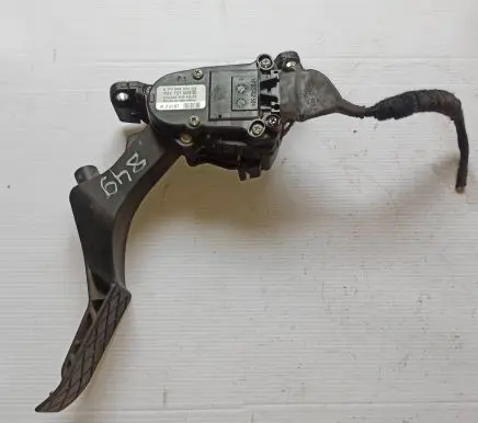 Volkswagen Transporter - Caravelle T5 Accelerator throttle pedal 7H1721503D 6PV00849503