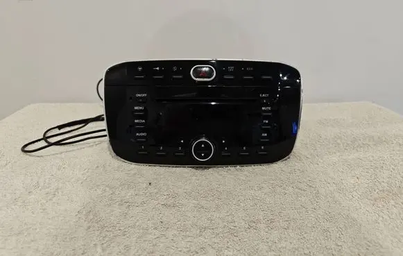 Radio/CD/DVD/GPS head unit