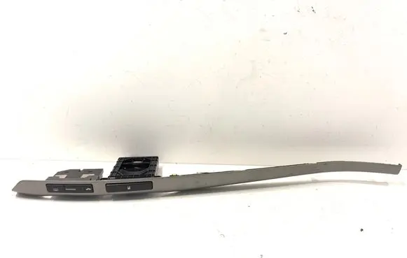 Toyota Avensis T250 Cup holder MT3509