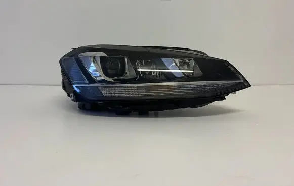 Volkswagen Golf VII Headlight/headlamp 5G1941040 90040517